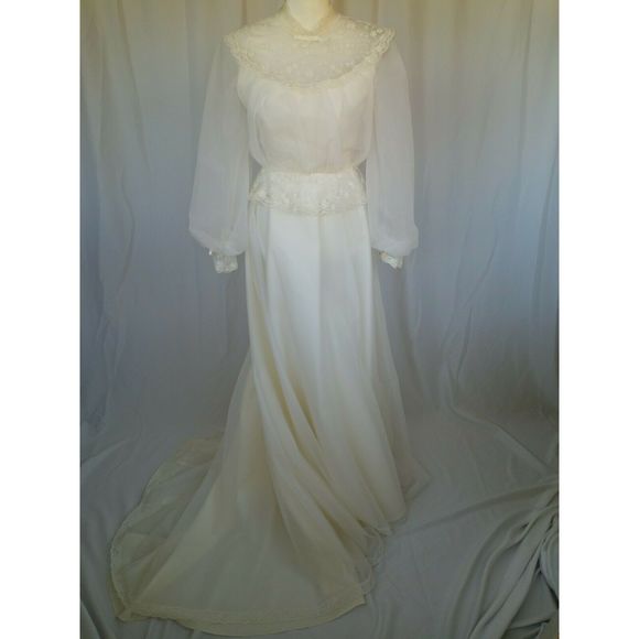 handmade lace wedding dress